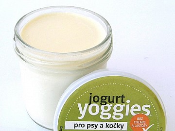 YOGGIES jogurt pro psy a kočky 150g